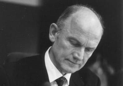 placera-Ferdinand_Piech_by_Stuart_Mentiply_låg.jpg
