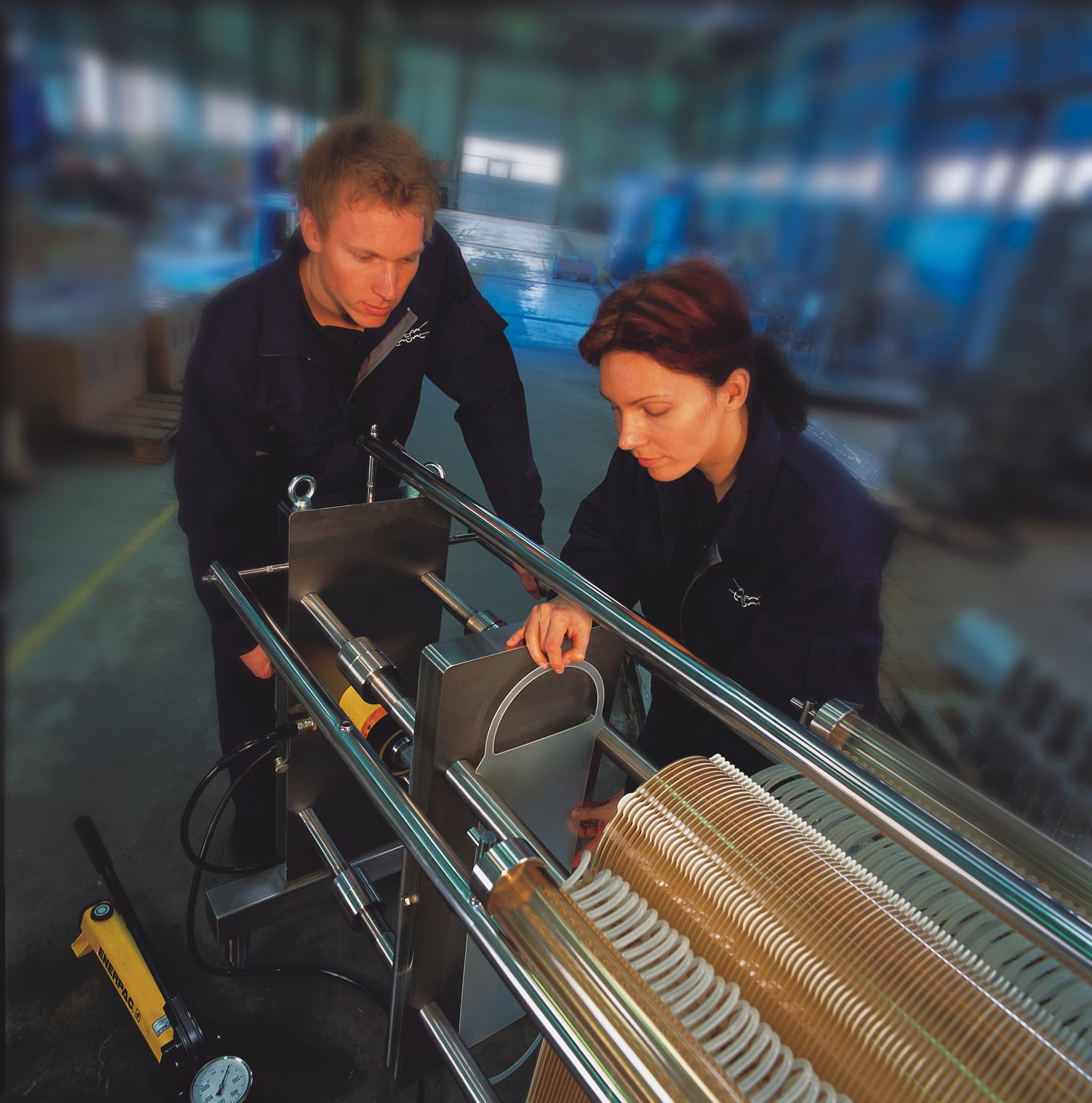 placera-companies-A-Attract40-Alfa Laval - Tv� fabrikarbetare.jpg