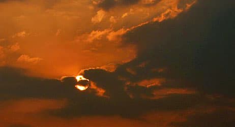 placera-mörker-sol-moln-Foto-Nicubunu-CC.jpg