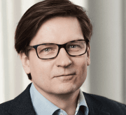 placera-redaktionellt-2018-Toumas_kallunki_ub.png
