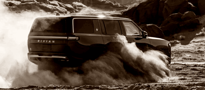 placera-redaktionellt-2021-rivian_R1S_700sepia.png