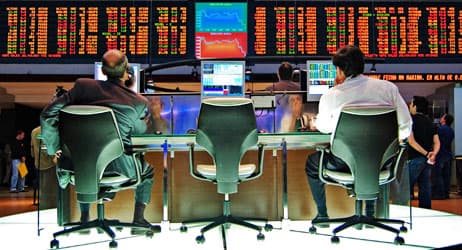 placera-stock_exchange - Foto Rafael Matsunaga CC.jpg