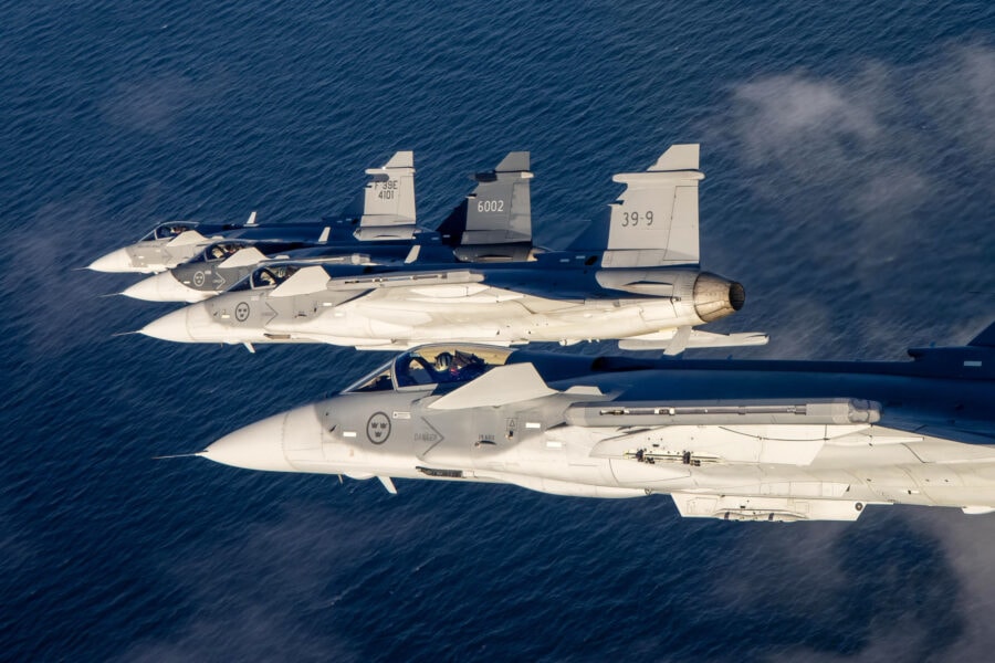placera-Afv-bilder-Bilder-gripen-e_2537-e1730816941551-900x600.jpg
